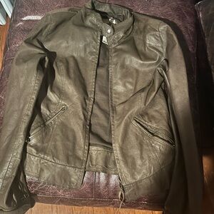 BB Dakota 100% Leather Jacket